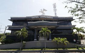 Hotel Antariksa